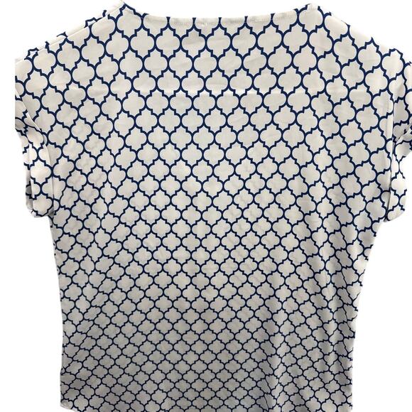 Express White Blue Geometric 1/4 Zip Front Short Sleeve Blouse Women XS - Picture 6 of 9